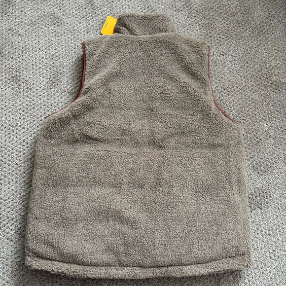 CARHARTT Mauve Insulated Reversible Vest - Picture 8 of 8